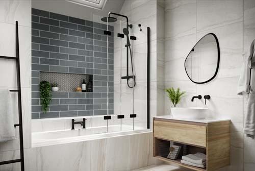 Kudos 4 Panel Screen 6mm Right Hand - Matt Black