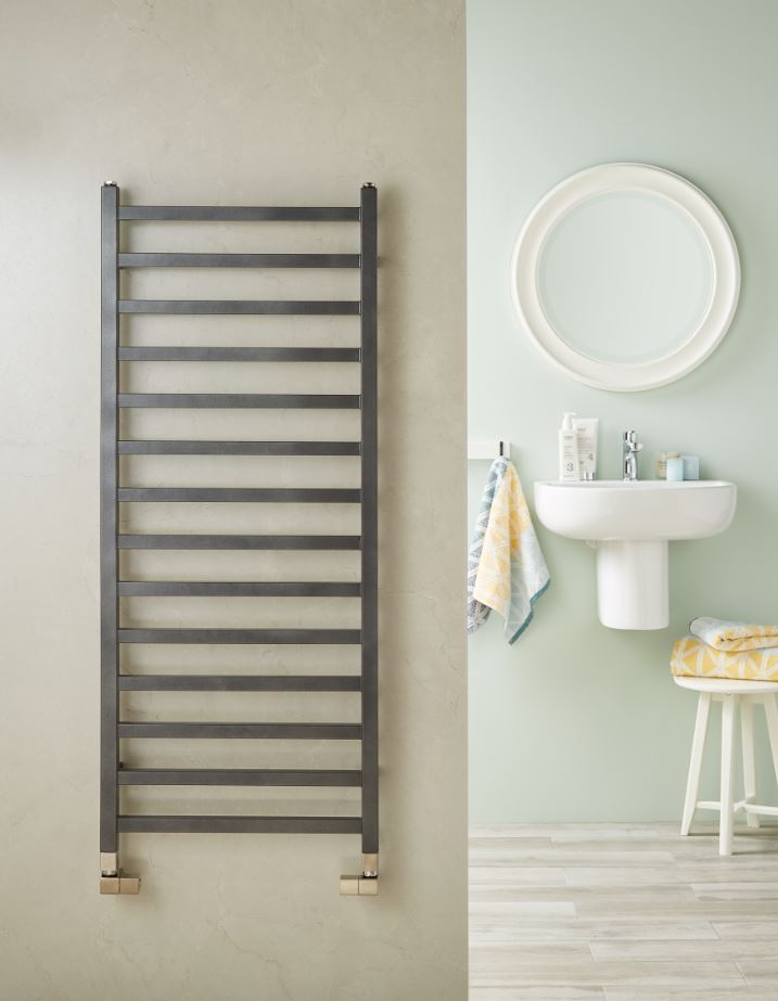 Bayou Baxx Anthracite Height 1200mm Width 500mm 461 Watts / 1573 Btu Depack 200 - Anthracite