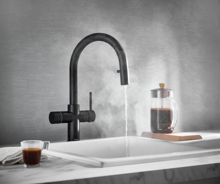 Bayou KoGE 4-in-1 Swan Pull Out Spout Hot Water Tap - Matt Black 12