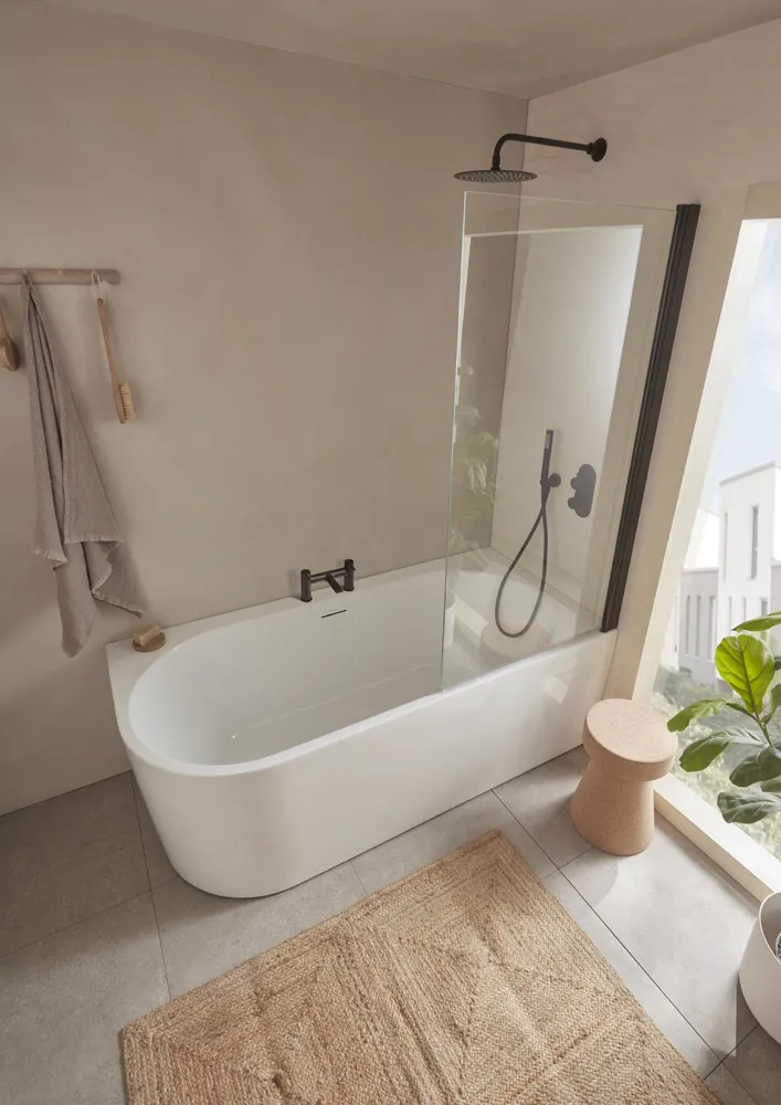 Roper Rhodes 1500 x 800 Corner Bathtub Right Hand - White