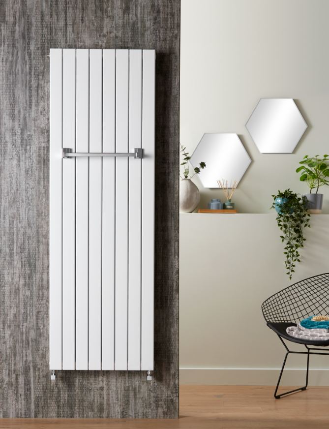 Bayou Supernovar Vertical Height 1800mm Width 296mm 836 Watts / 2852 Btu - White